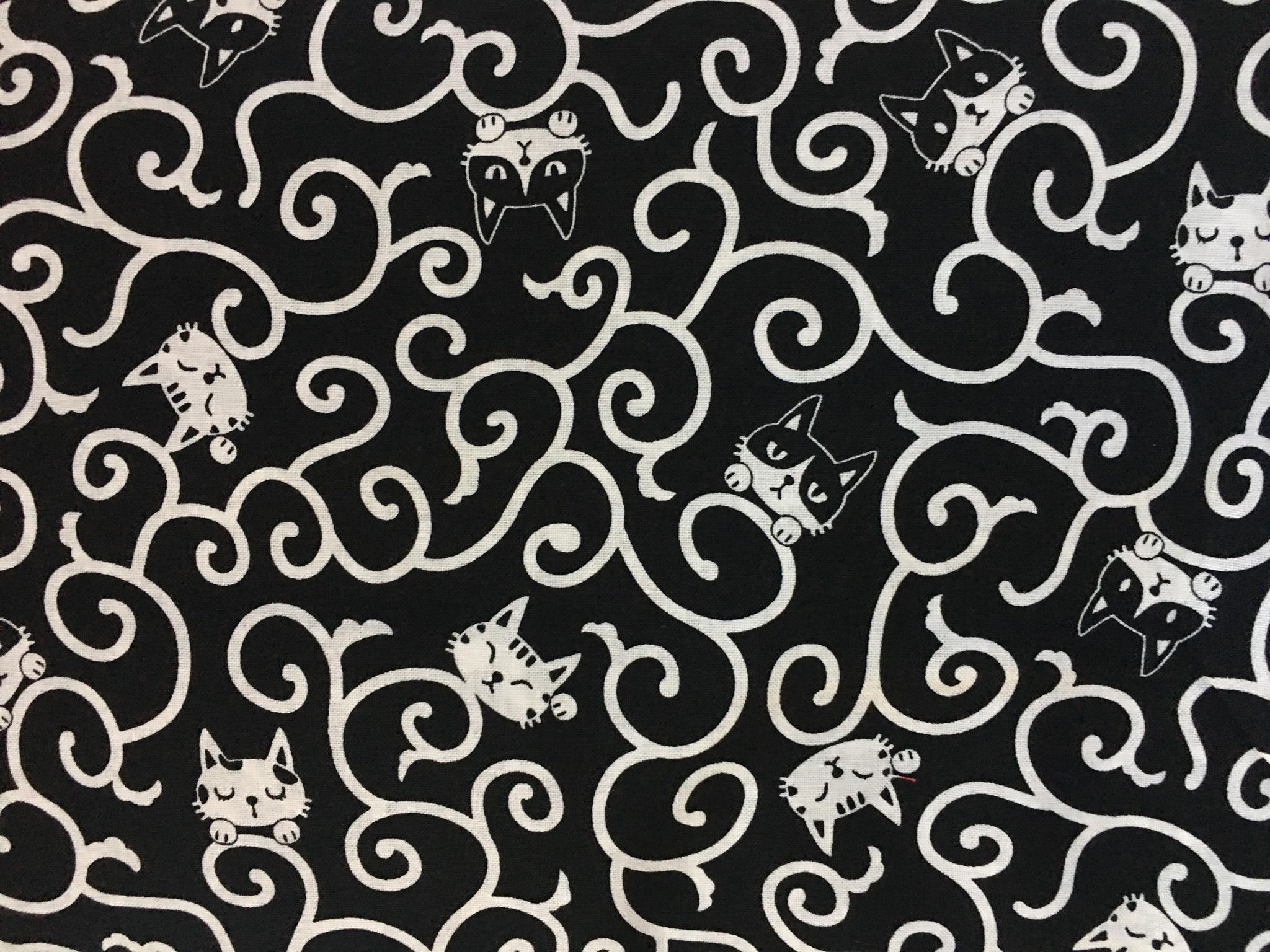 FABJPN-cats-arabesque-black