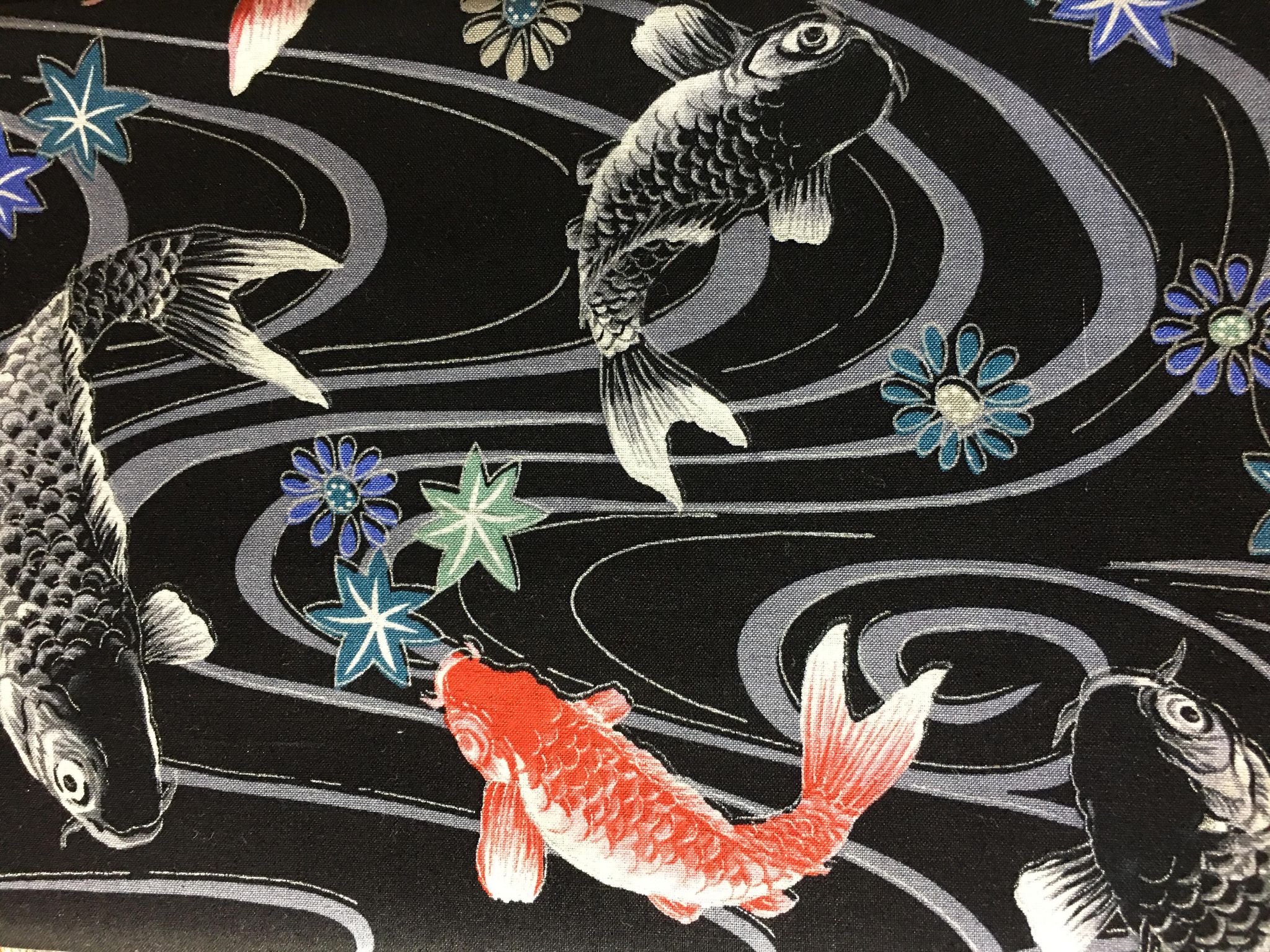 FABJPN-red-black-koi-water-black